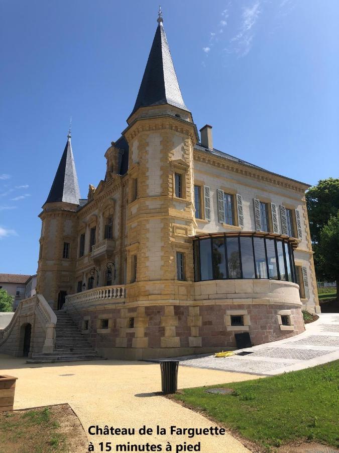 Appartement Au Coeur De Cours La Ville Exterior photo